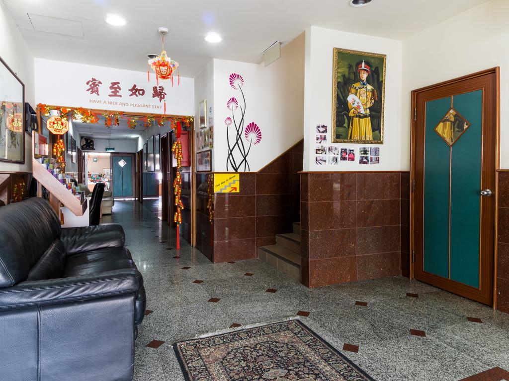 Reddoorz Near Aljunied Mrt Singapore Exterior photo