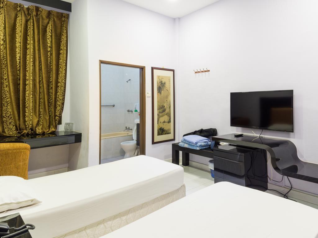 Reddoorz Near Aljunied Mrt Singapore Exterior photo