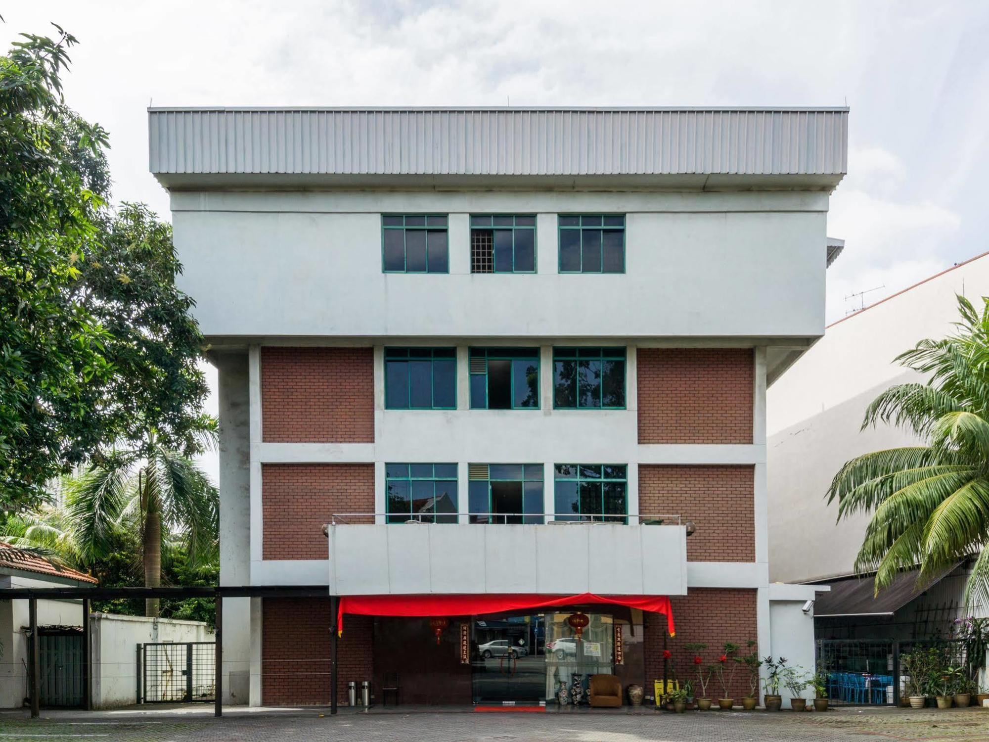 Reddoorz Near Aljunied Mrt Singapore Exterior photo